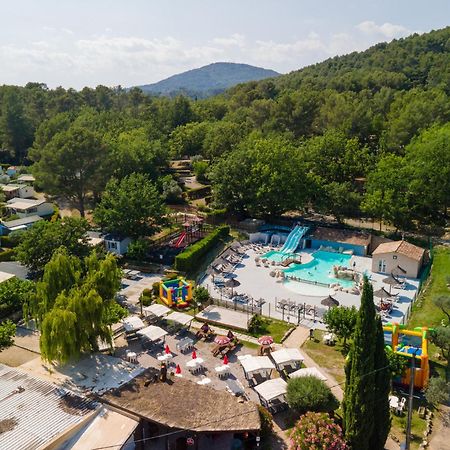 Camping Domaine Villa Verde Callas Екстер'єр фото